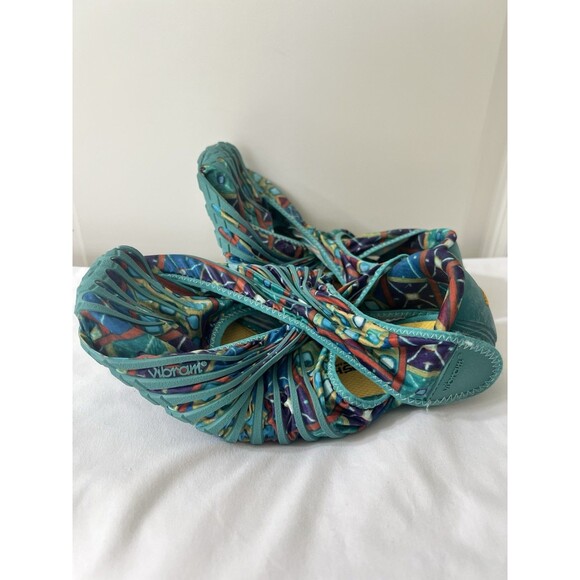 Vibram Furoshiki Wrap Shoes Teal Green Print Size Medium - Picture 2 of 7